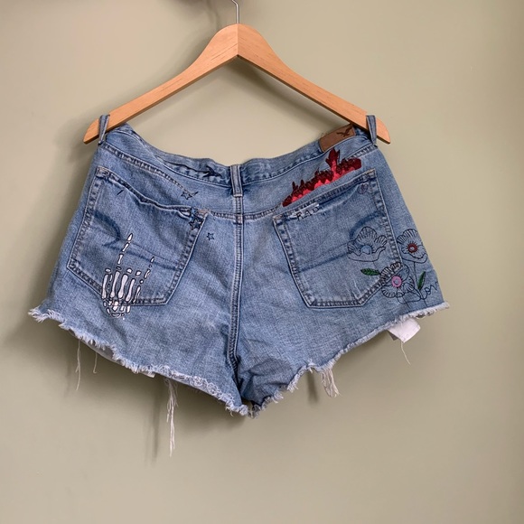 American eagle mom shorts - Picture 2 of 5